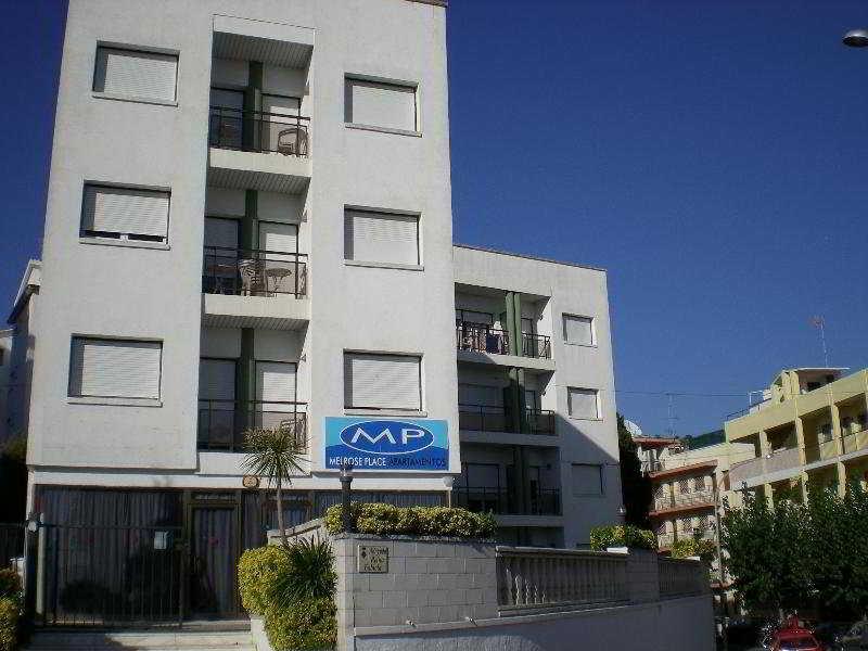 Apartamentos Ar Melrose Place Lloret de Mar Exterior photo