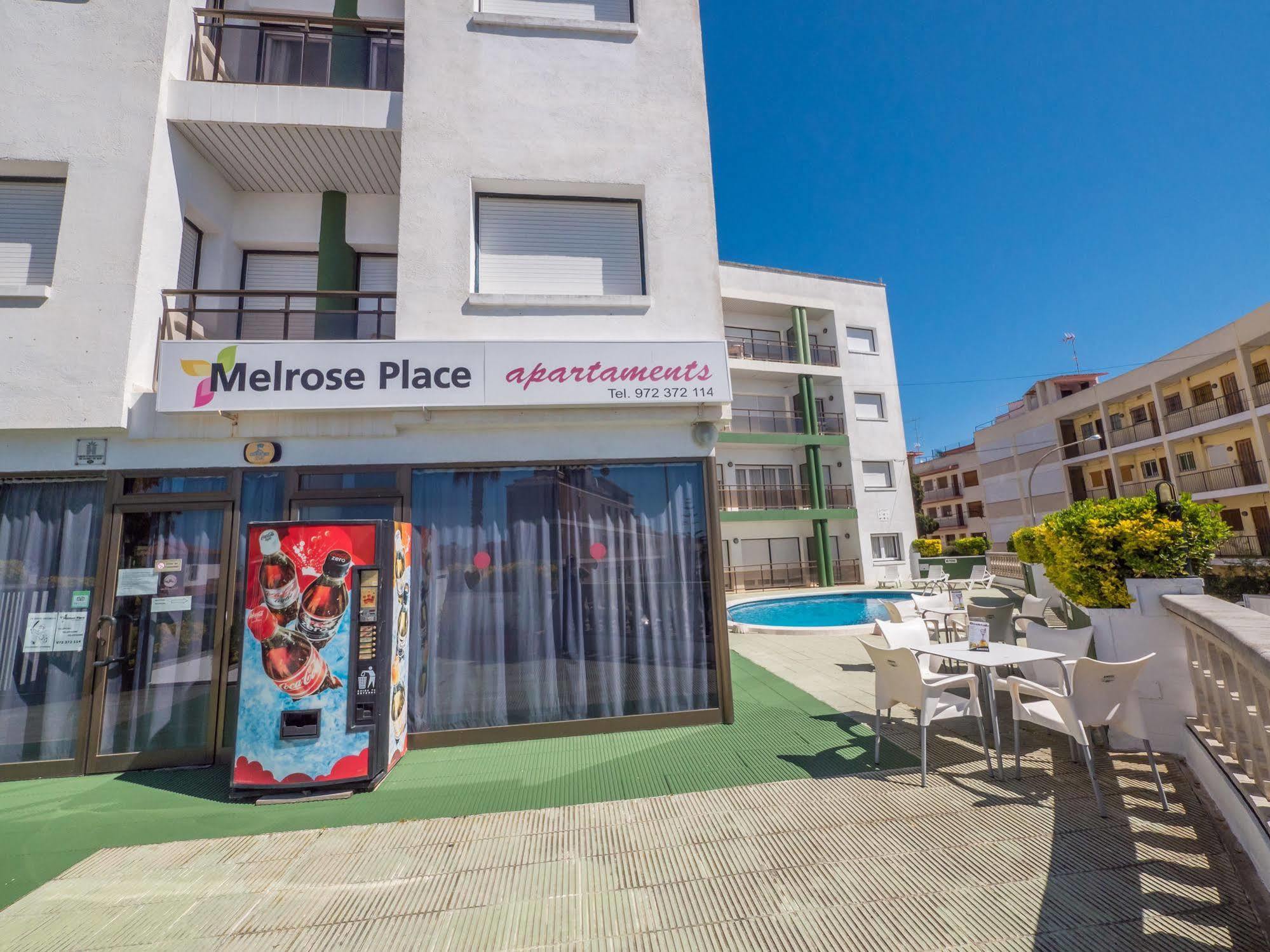 Apartamentos Ar Melrose Place Lloret de Mar Exterior photo