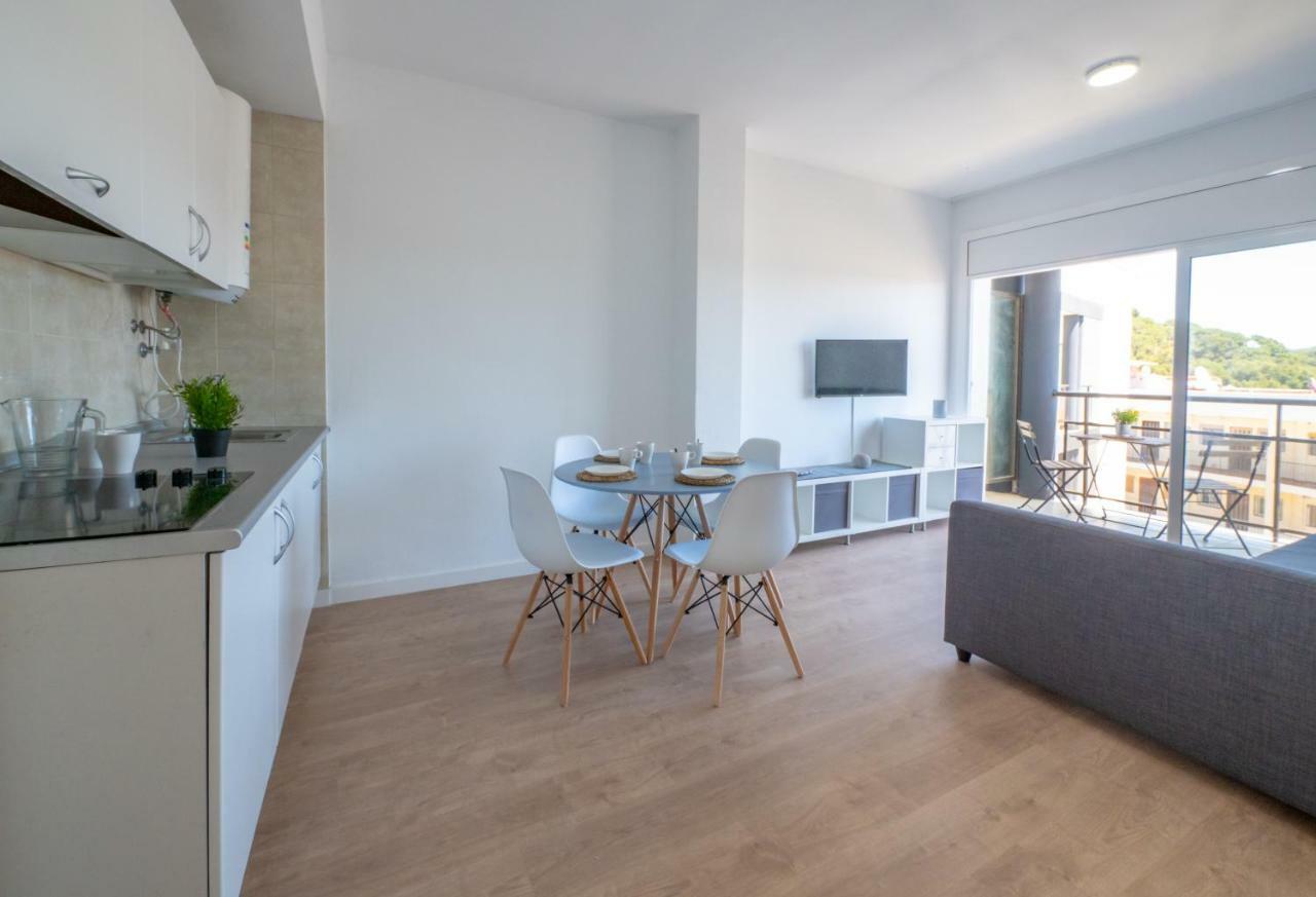 Apartamentos Ar Melrose Place Lloret de Mar Exterior photo