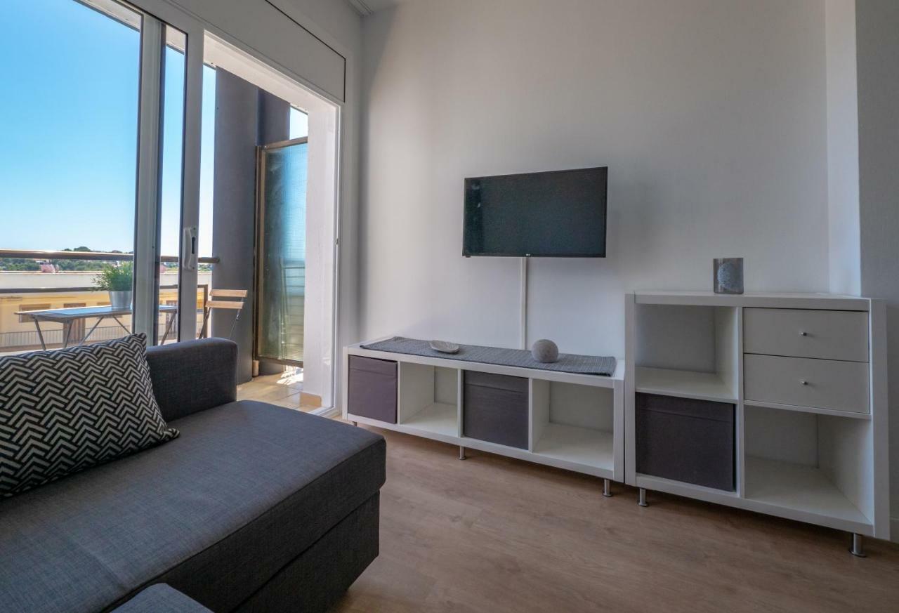 Apartamentos Ar Melrose Place Lloret de Mar Exterior photo