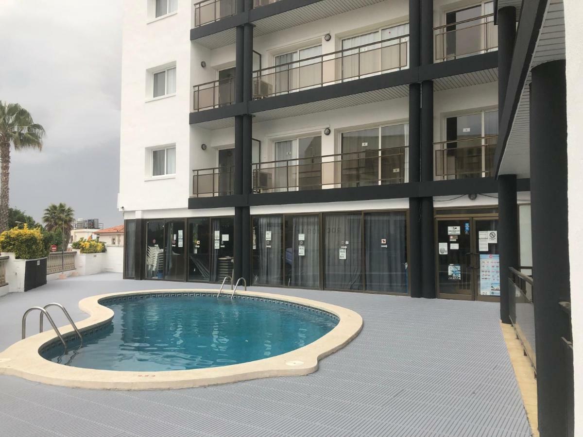 Apartamentos Ar Melrose Place Lloret de Mar Exterior photo